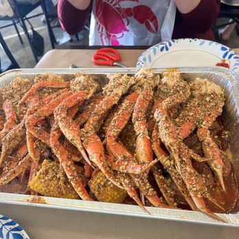 Bubbas Crab House - Snow crab  , shrimp, potatoes , sausage , egg boil - Cajun/Creole Near Me - Rowland Heights, California