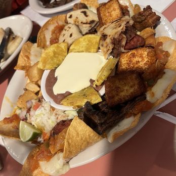 El Centro Americano - Latin American Near Me - Miami, Florida