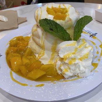 Kichi Taiyaki - Rabbit head soufflé - Ice Cream & Frozen Yogurt Near Me - Brandon, Florida Kichi Taiyaki - Rabbit head soufflé - Ice Cream & Frozen Yogurt Near Me - Brandon, Florida