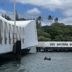 Pearl Harbor - U.S.S. Arizona Memorial (Pearl Harbor)