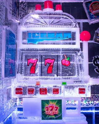 minus5 ICEBAR by null