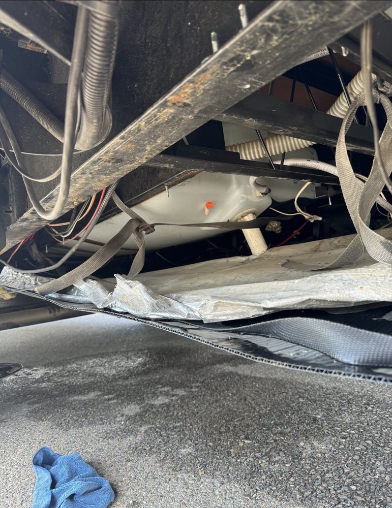 Slide of Emergency Mobile RV Repair & Service