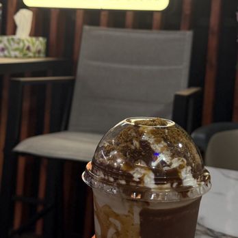 Halal-N-Out - Nutella chocolate and vanilla Milkshakes - Halal Near Me - Rochester, New York Halal-N-Out - Nutella chocolate and vanilla Milkshakes - Halal Near Me - Rochester, New York