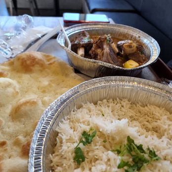 Kabob House - Lamb Nahari (back) with a huge side of Rice and Naan. - Pakistani Near Me - Midvale, Utah Kabob House - Lamb Nahari (back) with a huge side of Rice and Naan. - Pakistani Near Me - Midvale, Utah