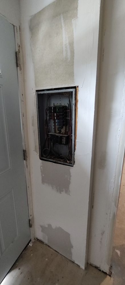 Slide of Dobson Home Improvement