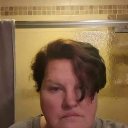 Chameleon's - This was supposed to be bottom of cheek length