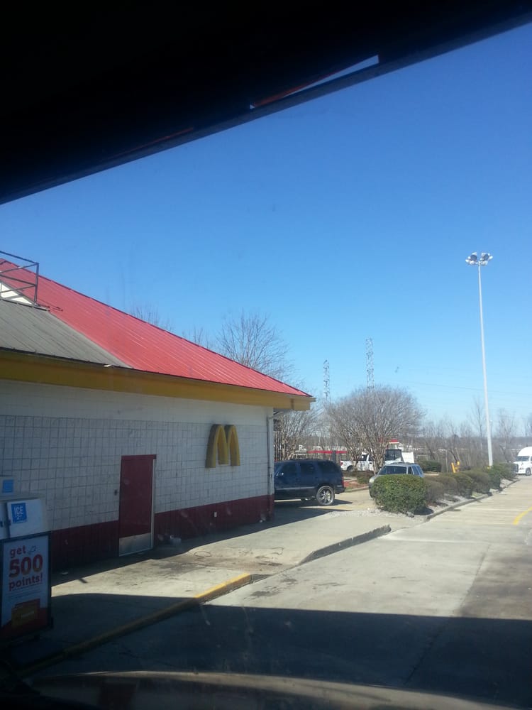 MCDONALD’S CLOSED 2812 Terry Rd, Jackson, Mississippi Fast Food