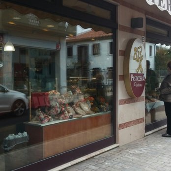 Petteno' - Chocolatiers & Shops Near Me - Venezia, VE