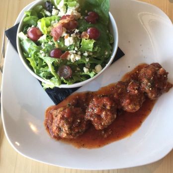 Table 20 - Perfect lunch of a side salad and small serving of meatballs. - New American Near Me - Cartersville, Georgia Table 20 - Perfect lunch of a side salad and small serving of meatballs. - New American Near Me - Cartersville, Georgia