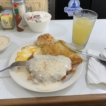 The Worker Bee Cafe - Breakfast & Brunch Near Me - Carpinteria, California