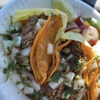 Birrieria Gonzalez - Tacos - Food Trucks Near Me - Pacoima, California Birrieria Gonzalez - Tacos - Food Trucks Near Me - Pacoima, California