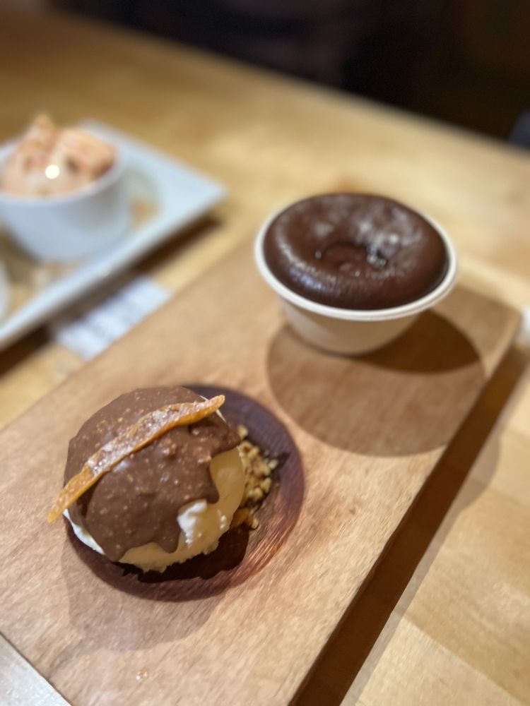 Hot Cakes -  Ballard