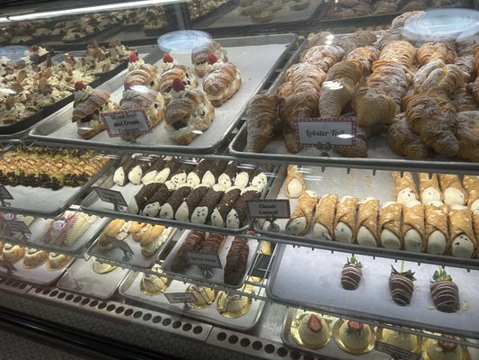 Carlo's Bakery by null