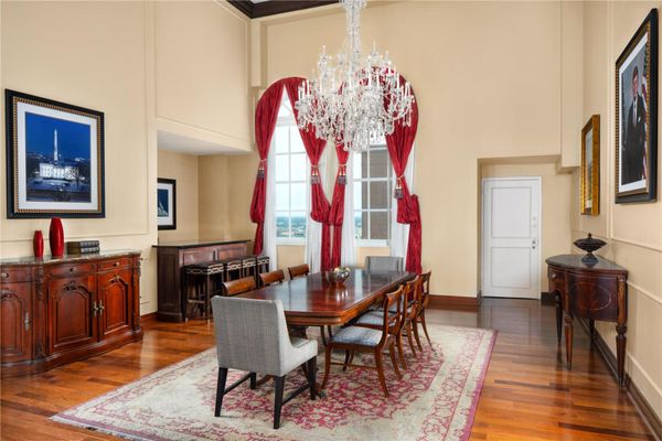 Hilton Fort Worth by null