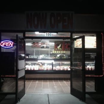 El Ranchito meat - a view of the outside of a deli - Butcher Near Me - Hesperia, California