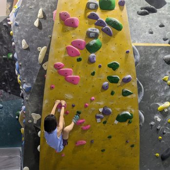 LA Boulders - Bouldering - Rock Climbing Near Me - Los Angeles, California LA Boulders - Bouldering - Rock Climbing Near Me - Los Angeles, California