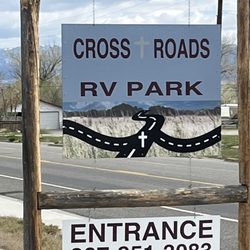 Cross Roads RV - Entrance sign