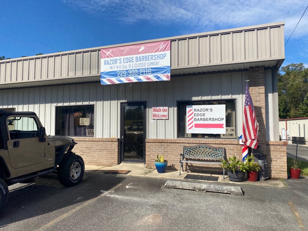 RAZOR EDGE Updated September 2024 3929A Bemiss Rd, Valdosta, Barbers