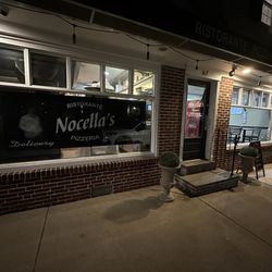Nocella's Ristorante & Pizzeria - Entrance