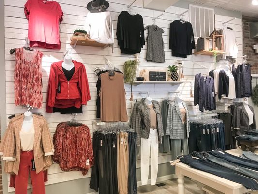 Perfectly Posh Boutique by null