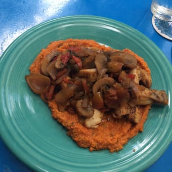 Ocho - Chicken mushroom with polenta - Lounges Near Me - San Antonio, Texas