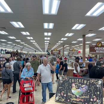 Buc-ee’s - Very big inside - Gas Stations Near Me - Fort Valley, Georgia Buc-ee’s - Very big inside - Gas Stations Near Me - Fort Valley, Georgia