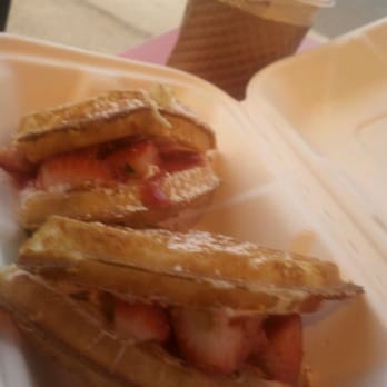 Bruxie - Strawberry cheesecake - Sandwiches Near Me - Orange, California