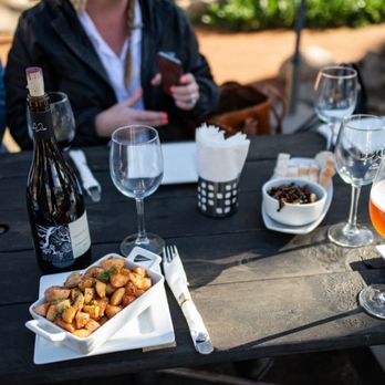 Adobe Guadalupe Vineyards & Inn - Yummy tapas to share for lunch with Adobe's fantastic wines - Wineries Near Me - Ensenada, BCN Adobe Guadalupe Vineyards & Inn - Yummy tapas to share for lunch with Adobe's fantastic wines - Wineries Near Me - Ensenada, BCN