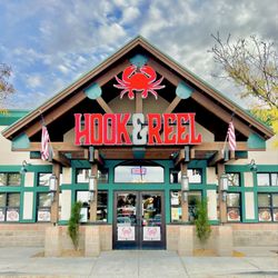 Hook & Reel Cajun Seafood & Bar
