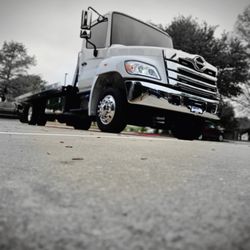 Dallas Tow & Go - Flatbed Tow truck