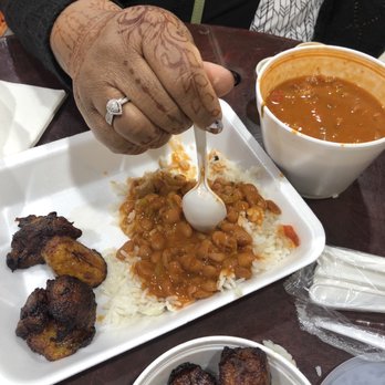 El Zocalo - Red bean and white rice and plantains - Grocery Near Me - Haines City, Florida El Zocalo - Red bean and white rice and plantains - Grocery Near Me - Haines City, Florida