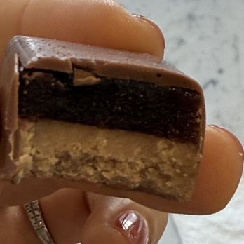 andSons Chocolates - Chocolatiers & Shops Near Me - Beverly Hills, California