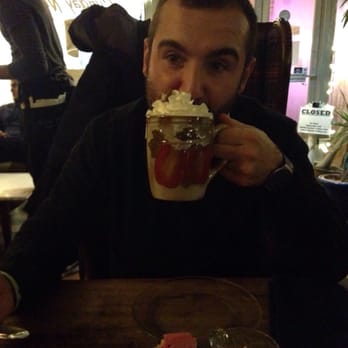 Van Gogh's Ear Cafe - Look at this hipster - Cafes Near Me - Union, New Jersey
