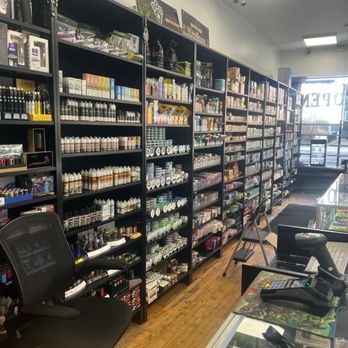 Bluemoon Smoke & Vape Outlets - Vape Shops Near Me - Cambridge, Massachusetts Bluemoon Smoke & Vape Outlets - Vape Shops Near Me - Cambridge, Massachusetts