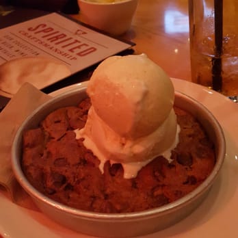 BJ's Restaurant & Brewhouse - Chocolate chunk pizookie - Pizza Near Me - Brea, California BJ's Restaurant & Brewhouse - Chocolate chunk pizookie - Pizza Near Me - Brea, California