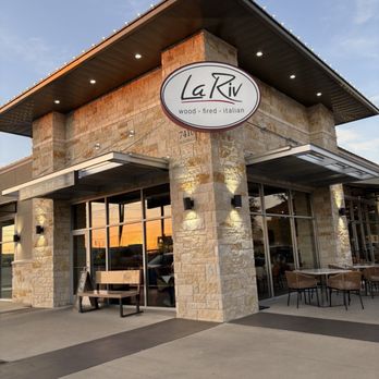 LA RIV WOOD FIRED ITALIAN - Updated February 2026 - 169 Photos & 125  Reviews - 200 E 8th St, Georgetown, Texas - Italian - Restaurant Reviews -  Phone Number - Yelp