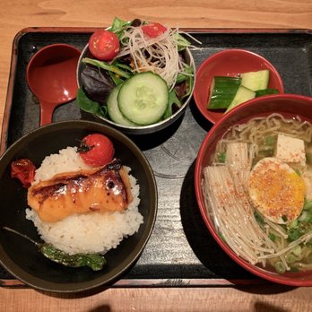 RAMEN-SAN - Salad - San Express Lunch Miso Salmon Imperial Shio* - Ramen Near Me - Chicago, Illinois RAMEN-SAN - Salad - San Express Lunch Miso Salmon Imperial Shio* - Ramen Near Me - Chicago, Illinois