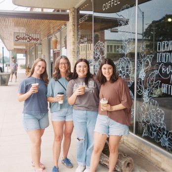 Overflow Coffee Bar - Coffee & Tea Near Me - Comanche, Texas