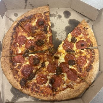 Toppers Pizza - Medium pepperoni and sausage pizza - Pizza Near Me - Indianapolis, Indiana Toppers Pizza - Medium pepperoni and sausage pizza - Pizza Near Me - Indianapolis, Indiana
