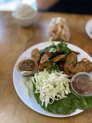 Owl Owl Thai Lao Street Food by null