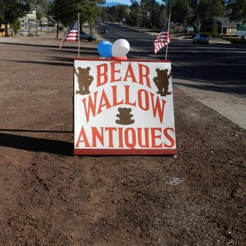 Bear Wallow Antiques & Things - Antiques Near Me - Lakeside, Arizona
