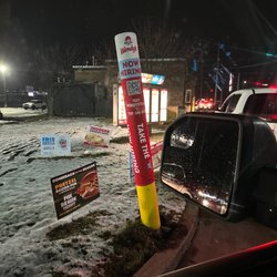 Wendy's - Driveway.