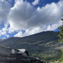 Many Glacier Hotel - Many Glacier Hotel