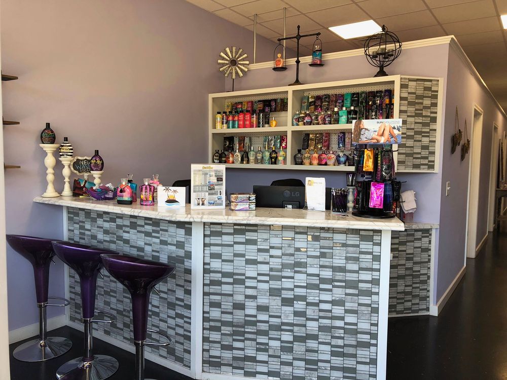 SUN TAN CLEVELAND Tanning Beds 120 Donald E Thurman Pkwy, Cleveland