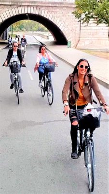 Simply France Tours - Bike tours in Paris by null