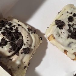 Kaylena Marie’s Bakery - 20251103-20251109 Specialty Mini Roll - Oreo Mini Roll: "Mini" are excellently sized!