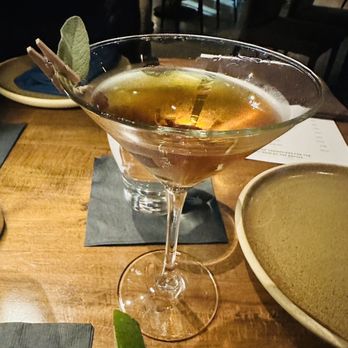 Verse - Sage martini. (forgot actual name.) - Seafood Near Me - Toluca Lake, California