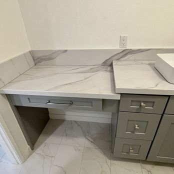Integral Homes - Vanity and makeup corner - Cabinetry Near Me Integral Homes - Vanity and makeup corner - Cabinetry Near Me