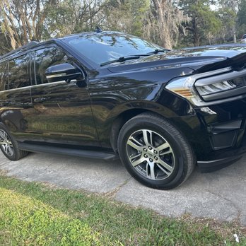 Luxury Rides - Airport Shuttles Near Me Luxury Rides - Airport Shuttles Near Me