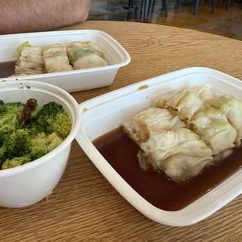 Tiger Soup Dumplings - Shrimp rice roll and golden broccoli - Dim Sum Near Me - Des Peres, Missouri Tiger Soup Dumplings - Shrimp rice roll and golden broccoli - Dim Sum Near Me - Des Peres, Missouri